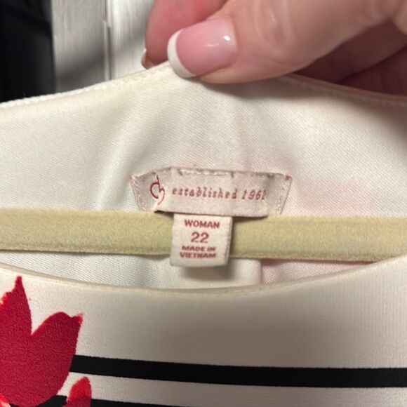 EUC Dress Barn Size 22 Black and White Cocktail Dress - Picture 2 of 4